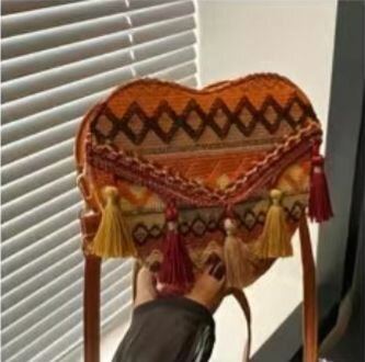 Sac en bandoulière bohème coeur