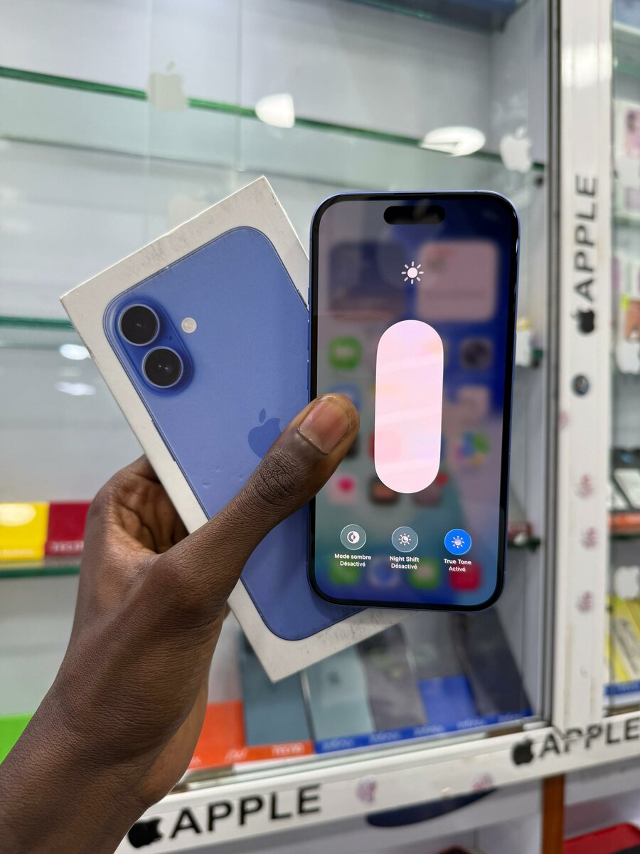 Disponible 16 simple 128go deu