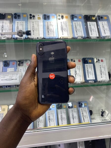 iPhone XR
