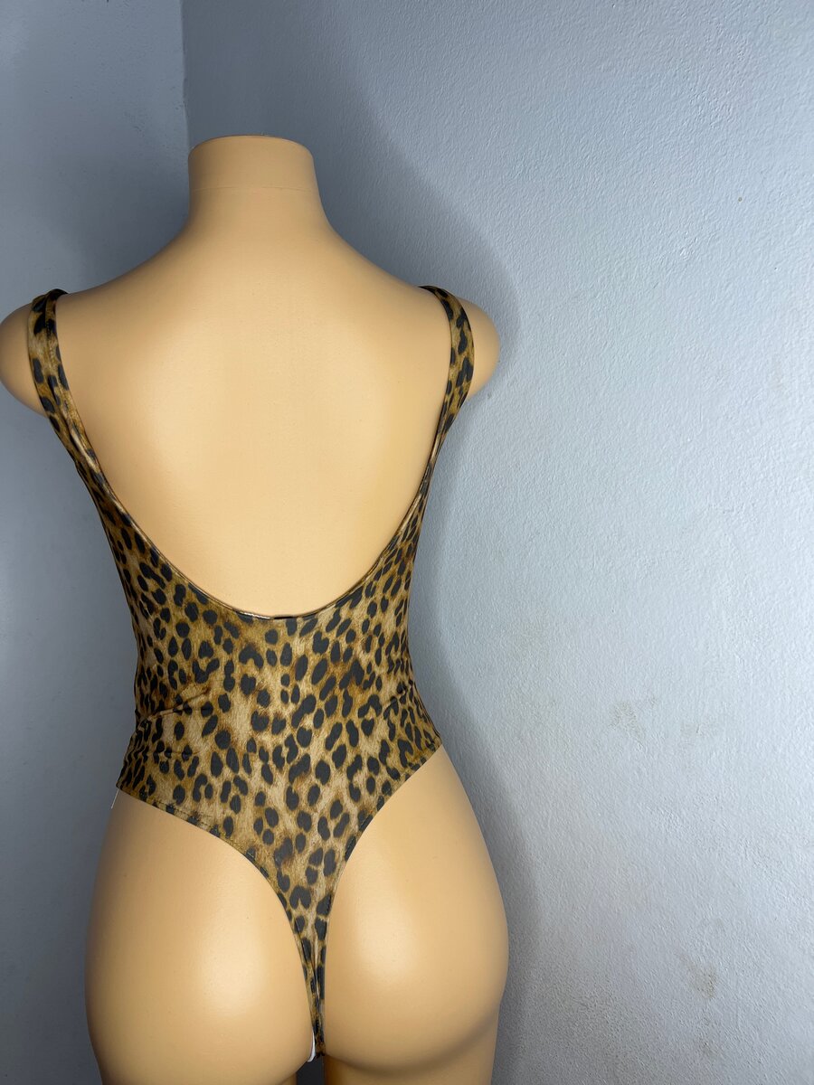 Maillot de bain léopard chic