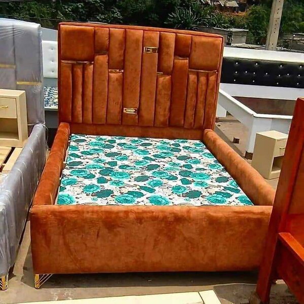 Lit promotion 2 places