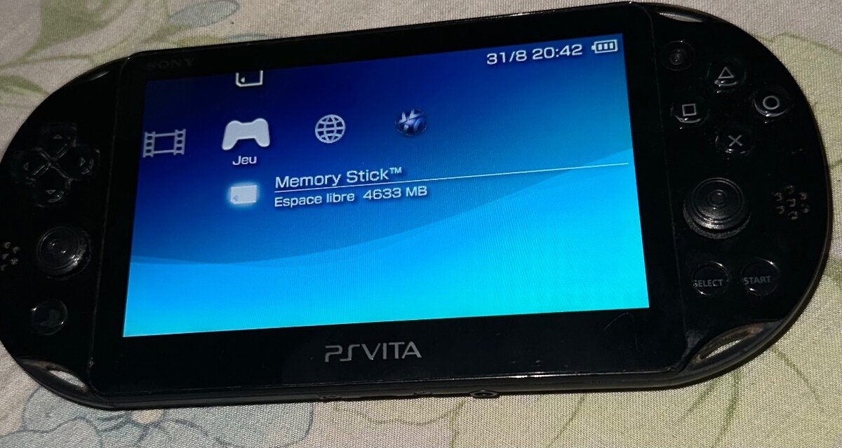 PS Vita Slim Cracké 32 GB