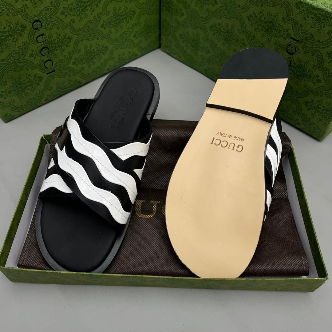 GUCCI SLIPPER