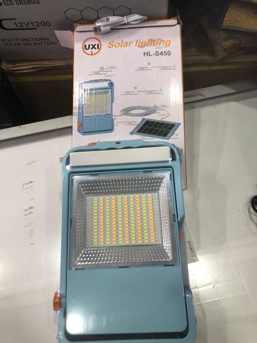 Lumière Solaire Portable 150w