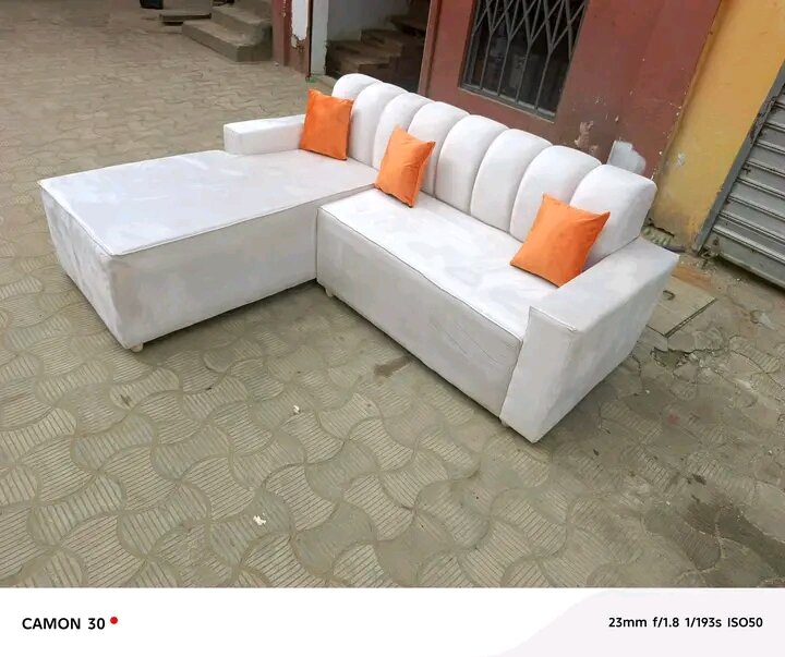 Canapé d'angle élégant blanc