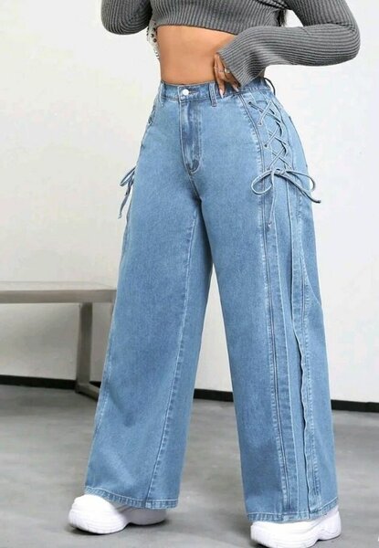 Jeans larges à lacets