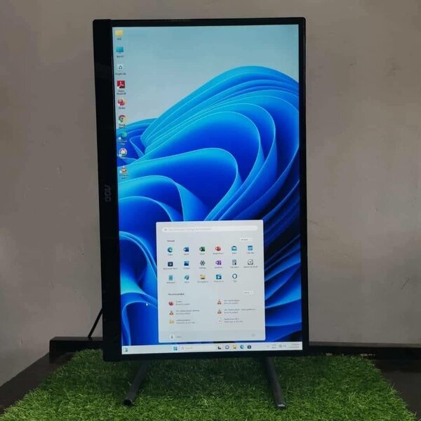 AOC Edgeless Monitor