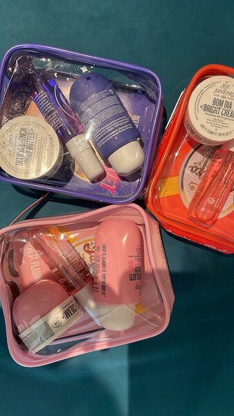 Ensemble voyage soins corps