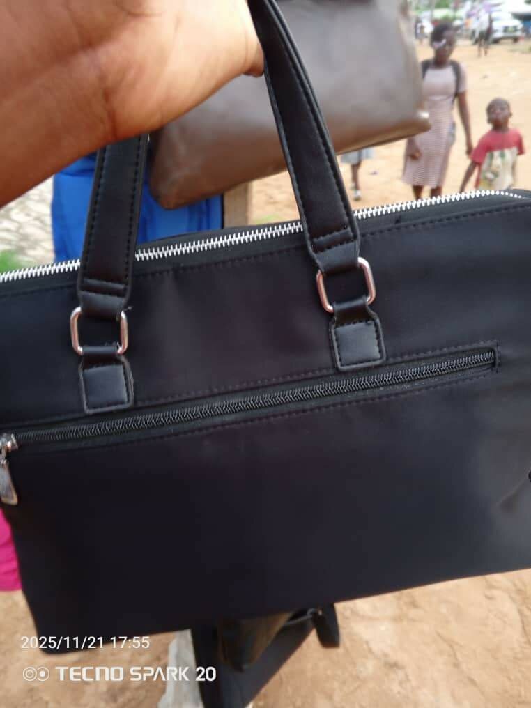 Sacoche en cuir élégante