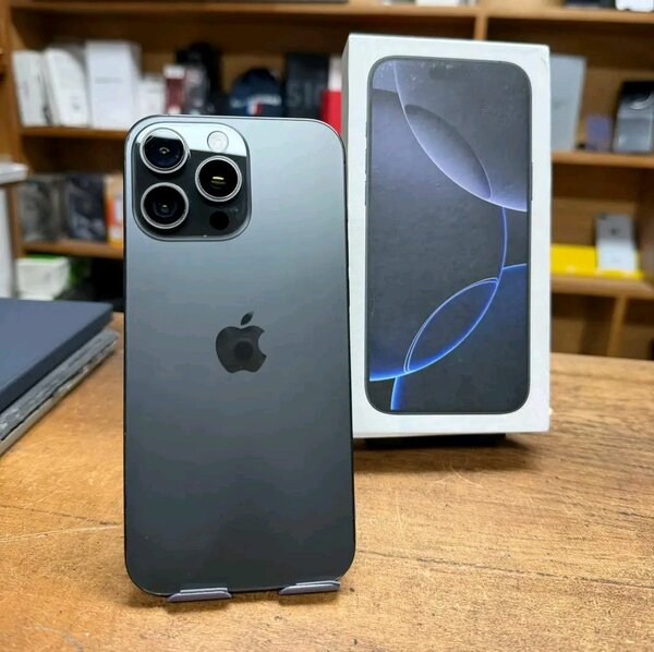 iPhone 15 Pro, 256 Go