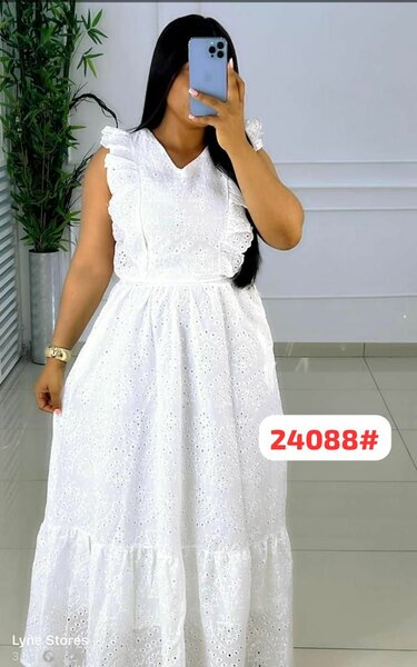 Robe bohème en dentelle blanche