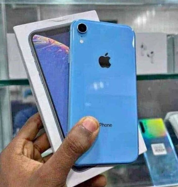 iPhone XR Bleu Neuf