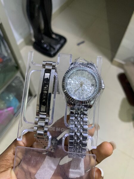 Montre homme en acier inoxydable