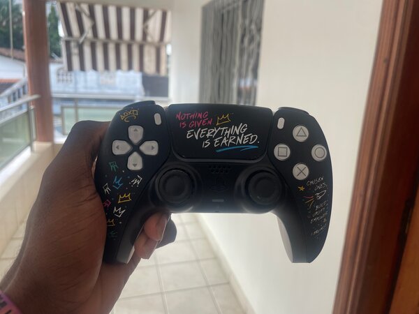 Pc gamer victus 16  et manette