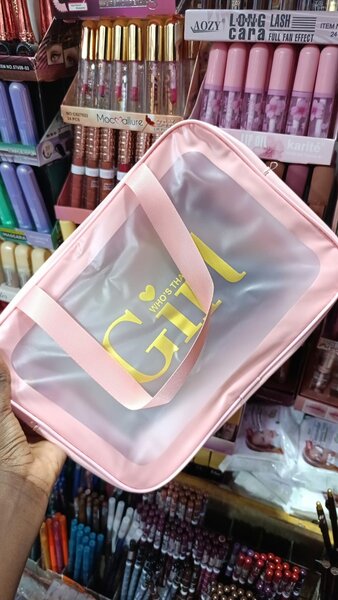 Trousse de maquillage rose