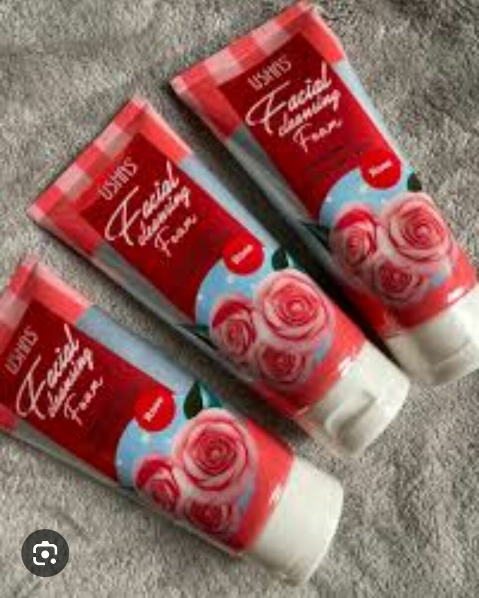 Mousse Nettoyante Visage Rose