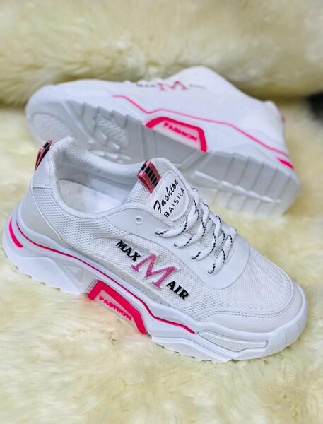 Baskets Chunky White Max