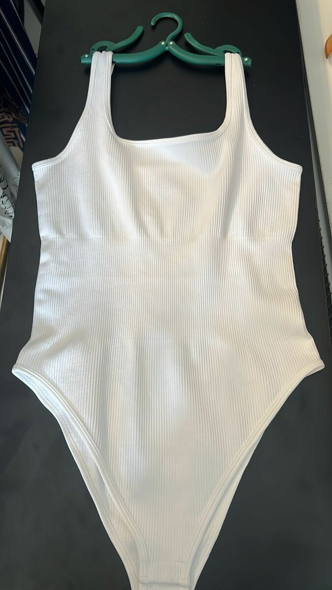 Body suit gainé coton blanc