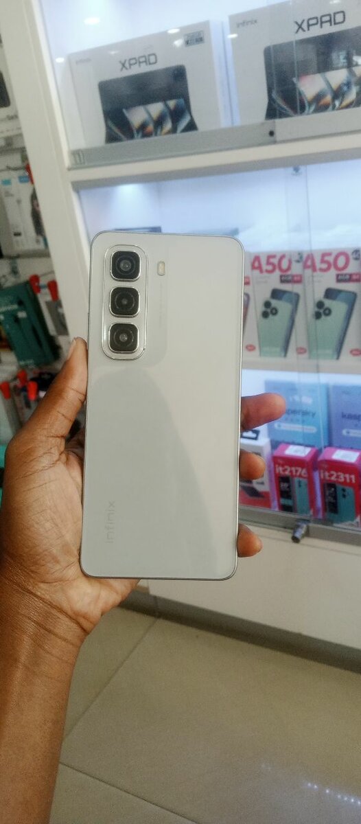 INFINIX HOT 50 128GB