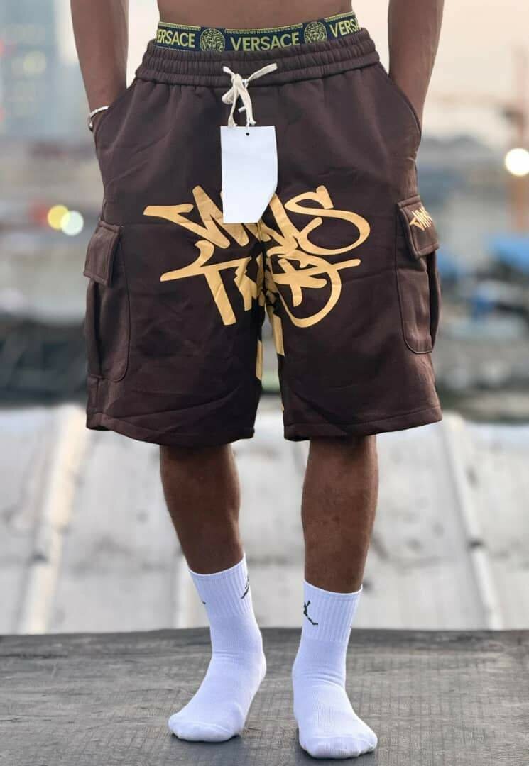 Shorts cargo graffiti style