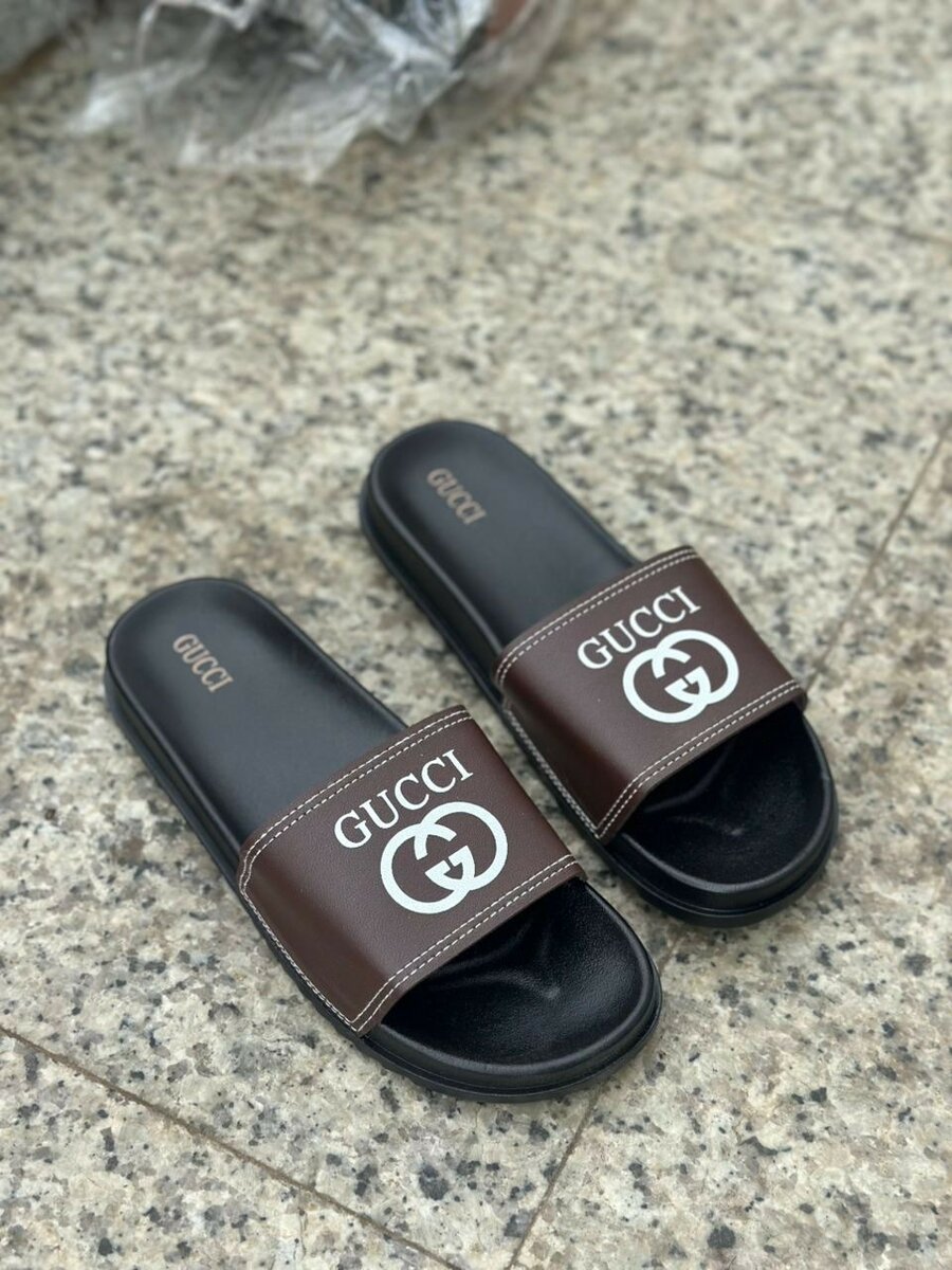 Claquettes de luxe pour hommes