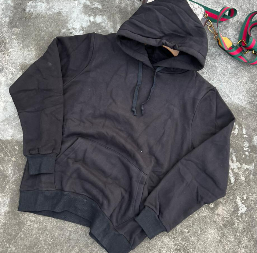 United states of American (USA) thick fabric plain hoodies good enough for any sort of branding 