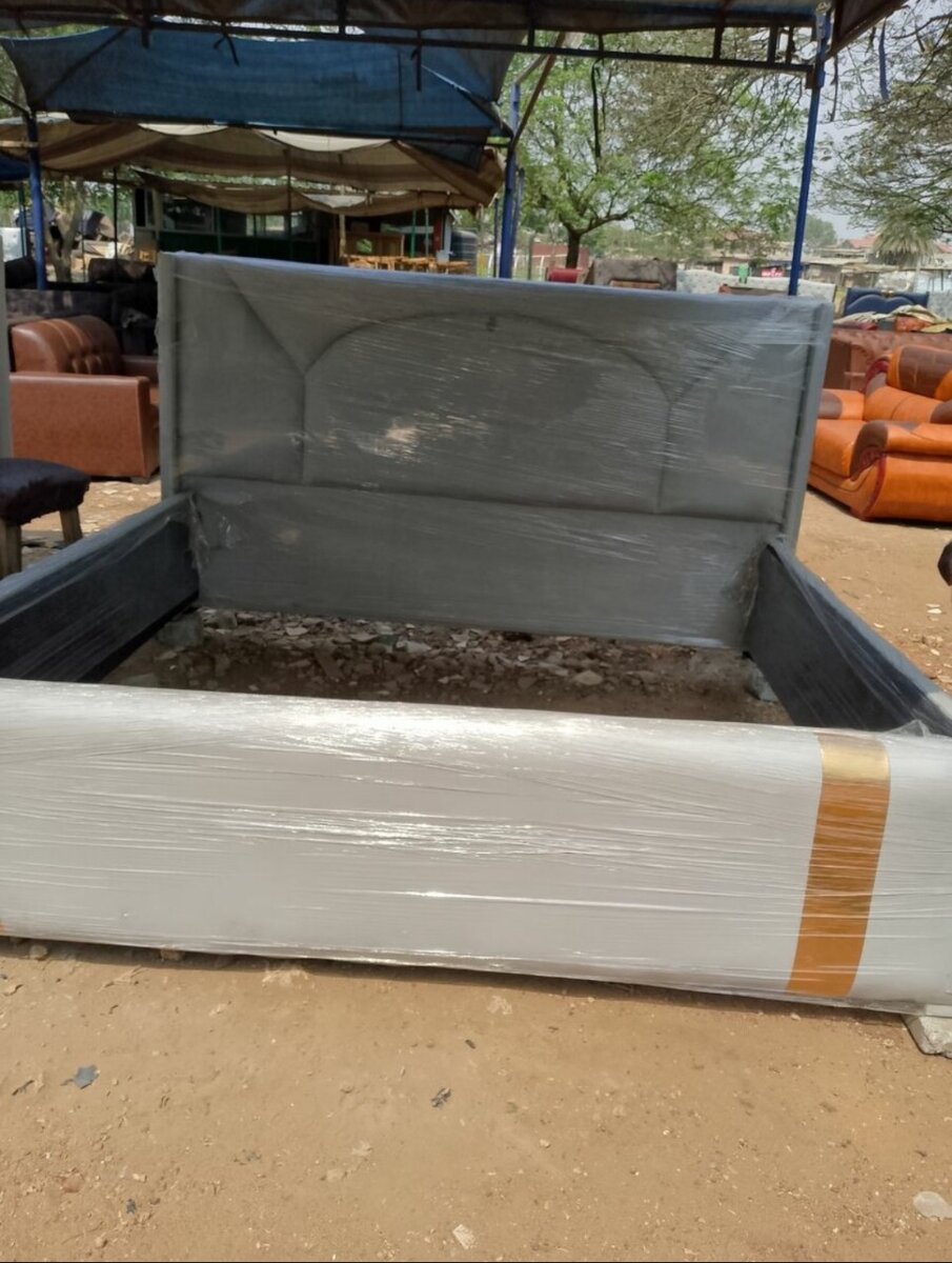 Double bed with mattress