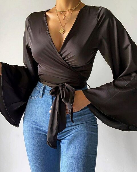 Haut cache-cœur chic