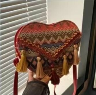 Sac en bandoulière bohème coeur