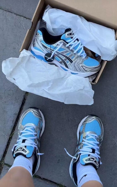 Baskets running légères bleu