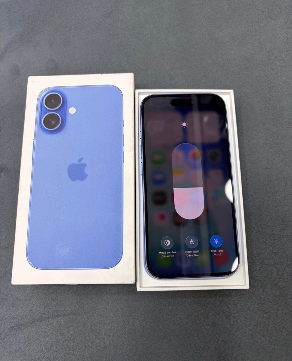 iPhone Bleu Dernier Modèle