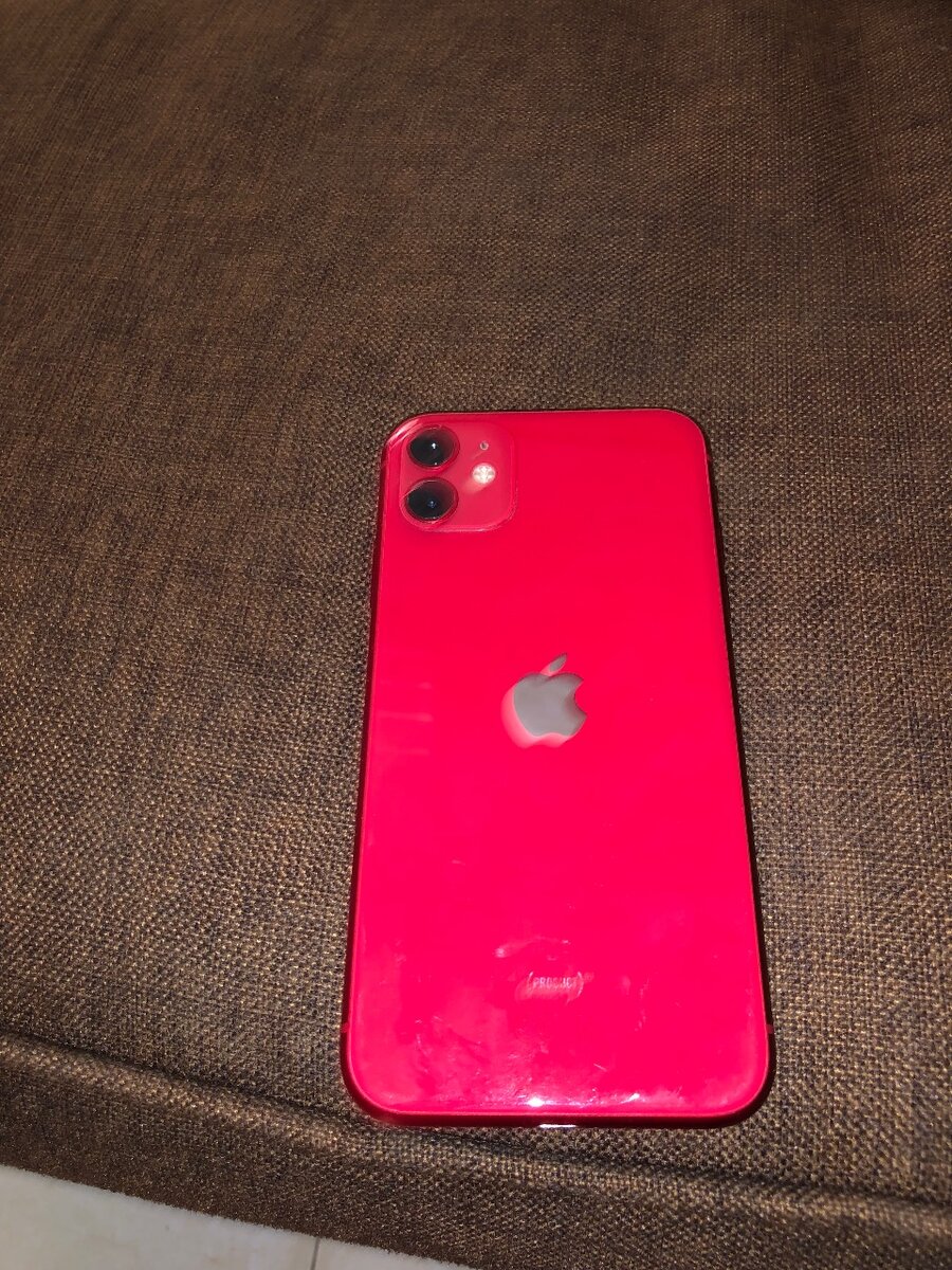 iPhone 11