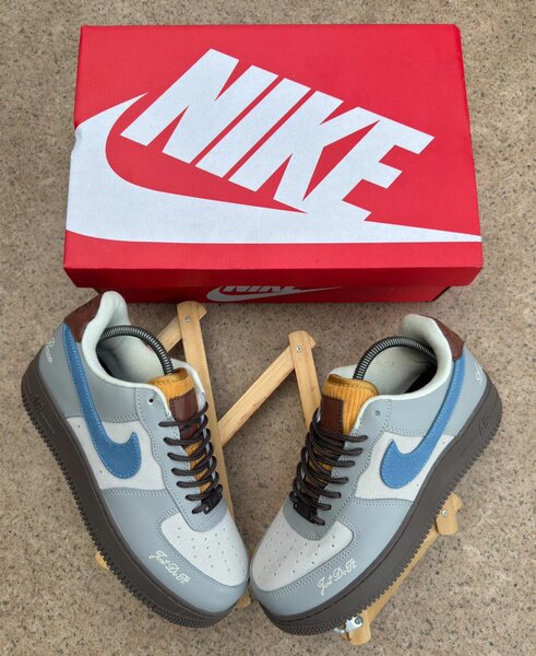 Nike Air Force 1 Gris
