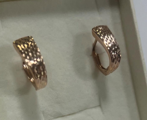 Золотые серьги 585 пробы•