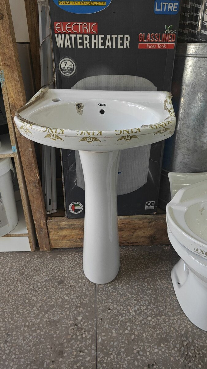 Pedestrial hand basin 16×22