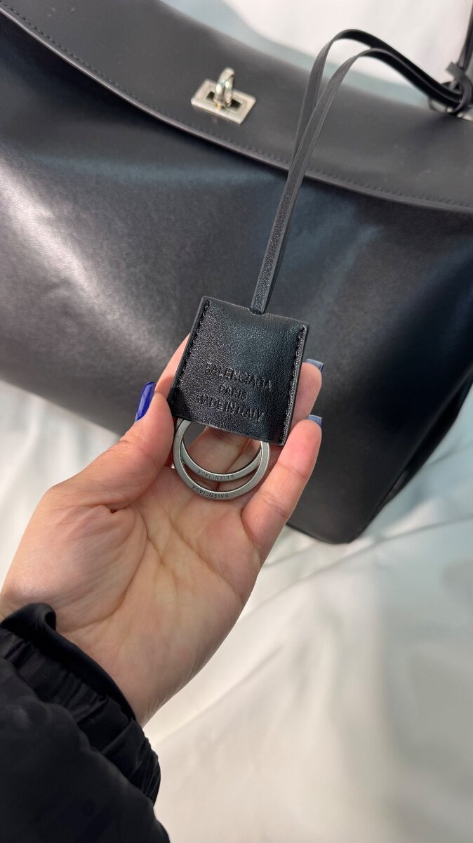 Balenciaga rodeo bag