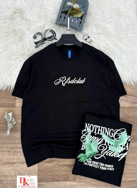 T-shirt noir imprimé stylé