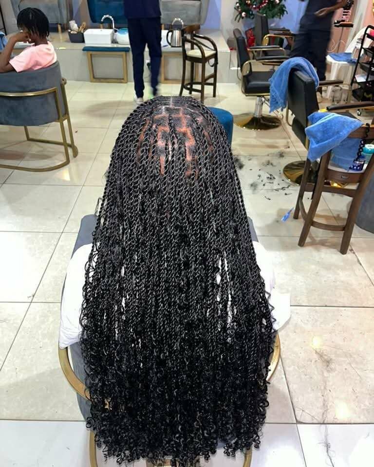 Island twist goddess Braids