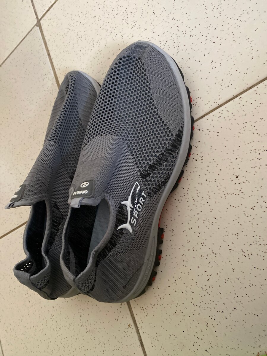 Chaussures de sport légères