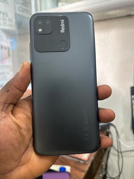 Redmi 10A 64gb ( vendu avec reçu )