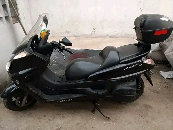 Scooter Yamaha moderne