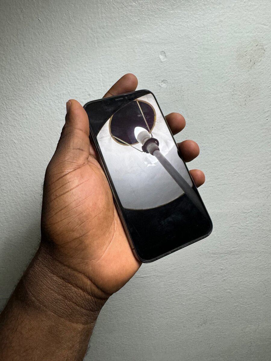 iPhone 11 Pro 256Go Dual SIM Quasi neuf