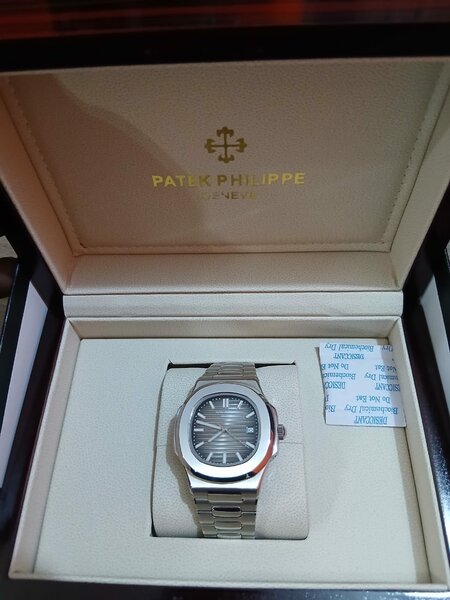 Montre Patek Philippe automati