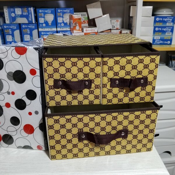 Boîte de rangement à tiroirs élégante