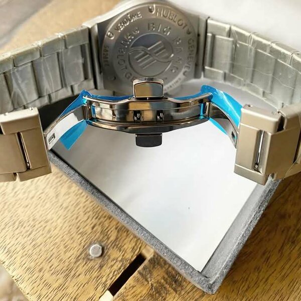 Hublot