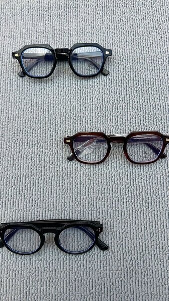 Lunettes de style rétro en lot