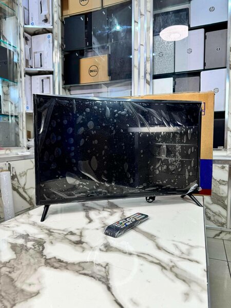 Téléviseur LED 32" HD