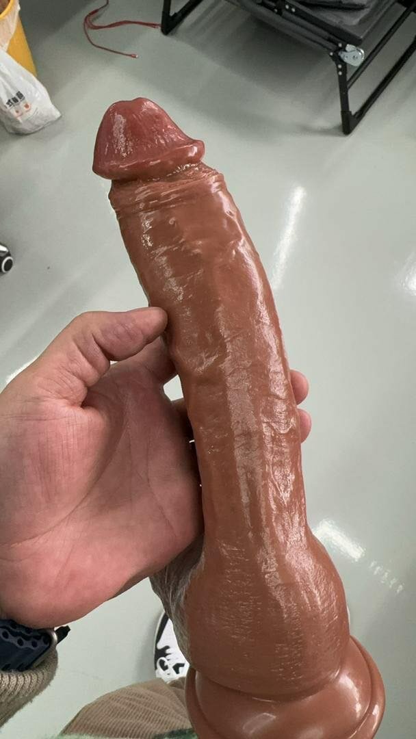 Gode XXL réaliste en silicone