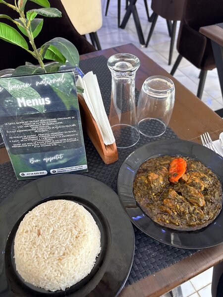 Zrin poulet fumé pondeuse