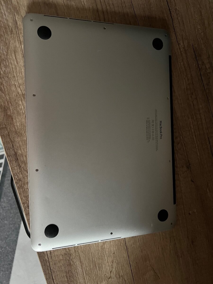Apple macbook pro 13 inch